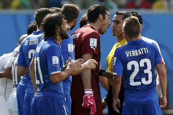 ایتالیا با شکست مقابل اروگوئه حذف شد