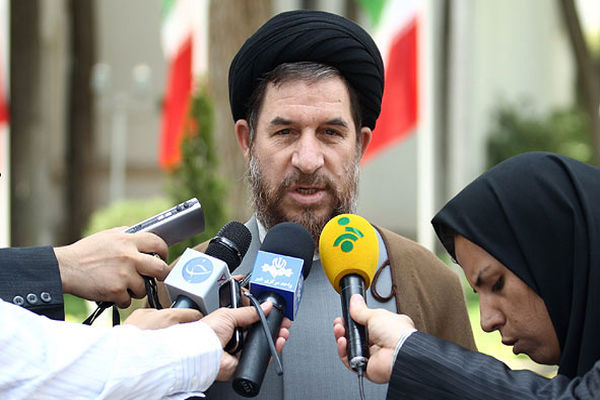 میرتاج‌الدینی: جلسات احمدی‌نژاد با وزرا مدتی است که برگزار نمی‌شود
