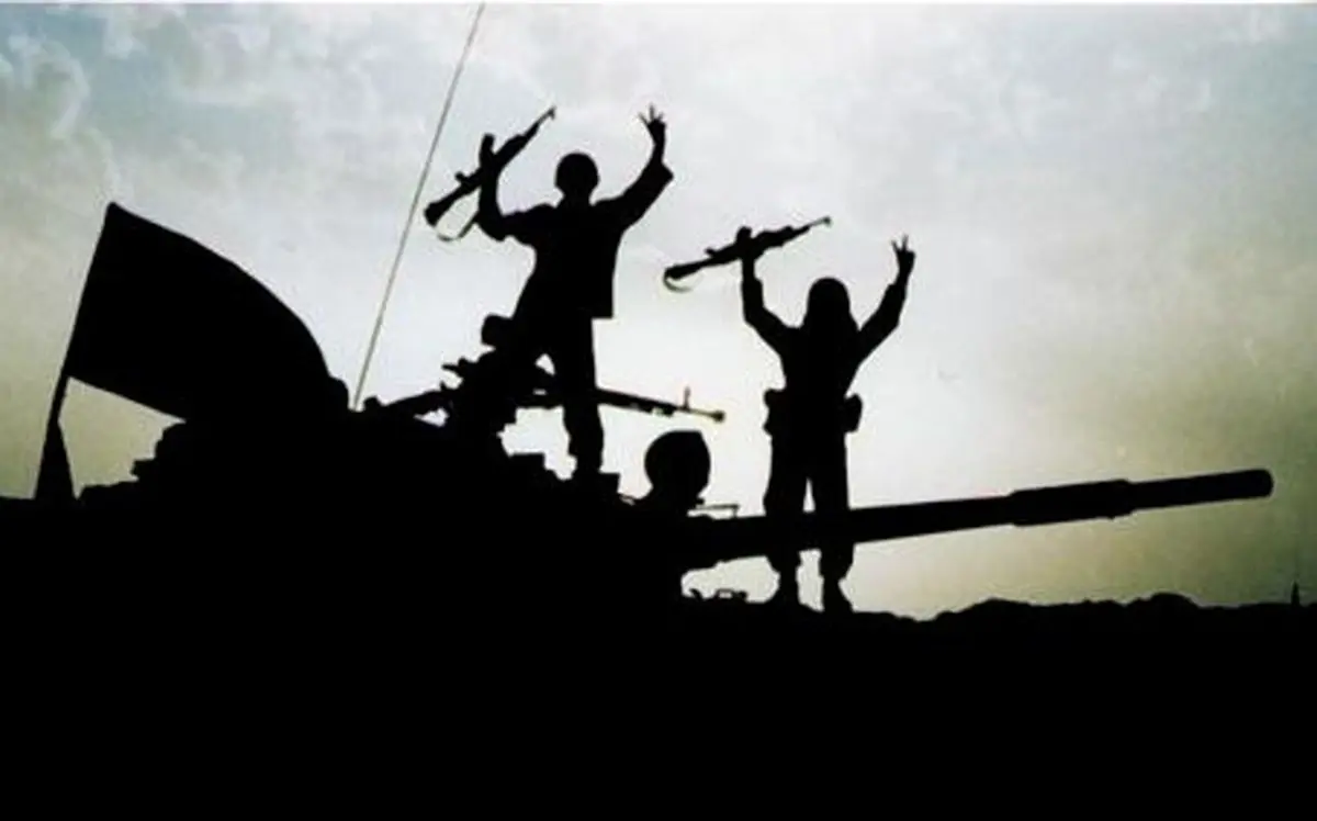 فرمانده سپاه سیدالشهدا(ع): تاریخ شفاهی و تدوین کتاب سدی مقابل تحریف دفاع مقدس است