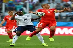 تیم ملی فوتبال فرانسه در نیمه اول سوئیس را در هم کوبید