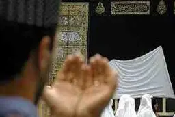 کاروان‌های خاص قرآنی در عمره دانشجویی امسال حضور می‌یابند