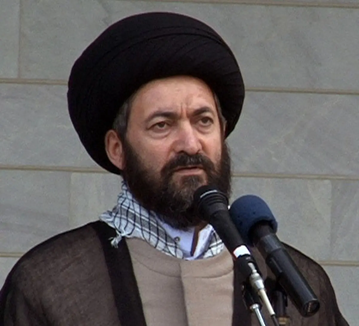 امام جمعه اردبیل: استکبار جهانی فتنه‌های خطرناکی را برای اسلام تدارک دیده است