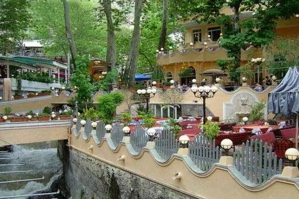 رئیس اداره محیط زیست تهران: پایش و کنترل آلودگی‌های رستوران‌های کنار رودخانه‌ها آغاز شد