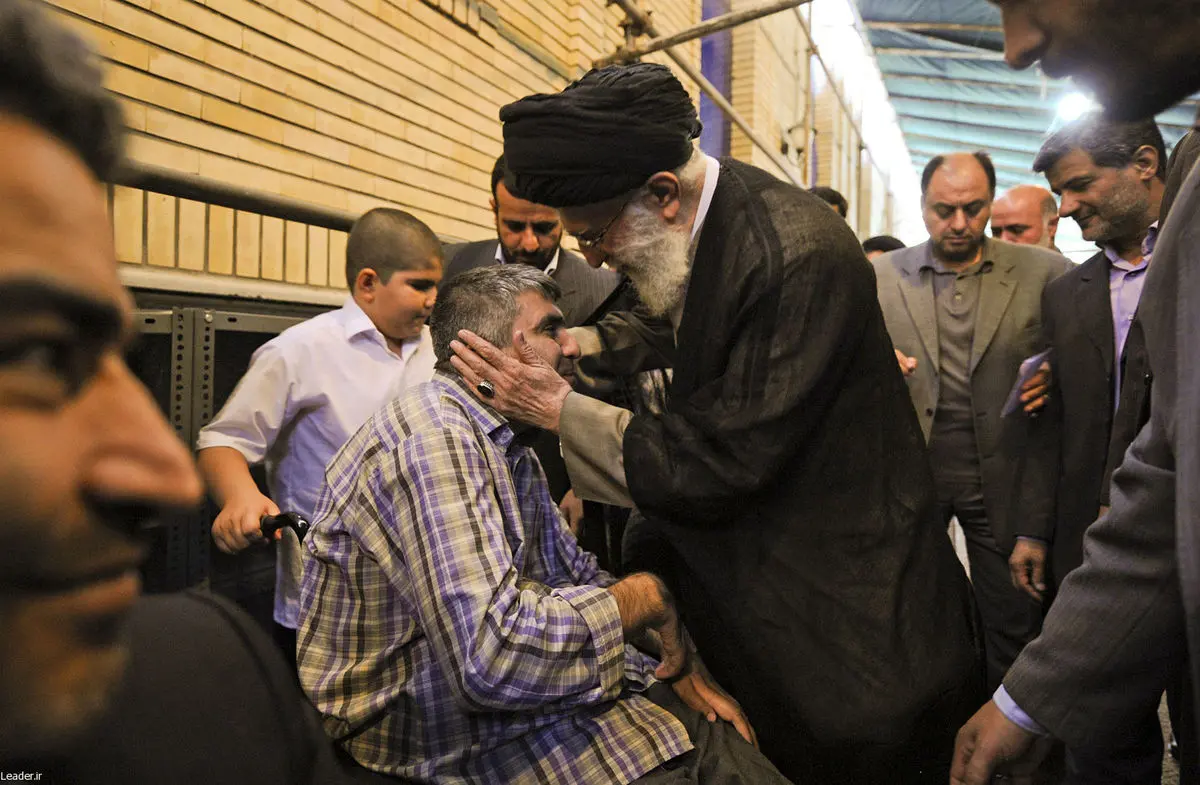 فیلم:: تفقد رهبر معظم انقلاب از جانبازان دفاع مقدس