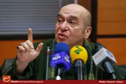 داریوش کاردان در برنامه افطار شبکه یک به گفتگو با امیر تاجیک و برادرش می‌نشیند