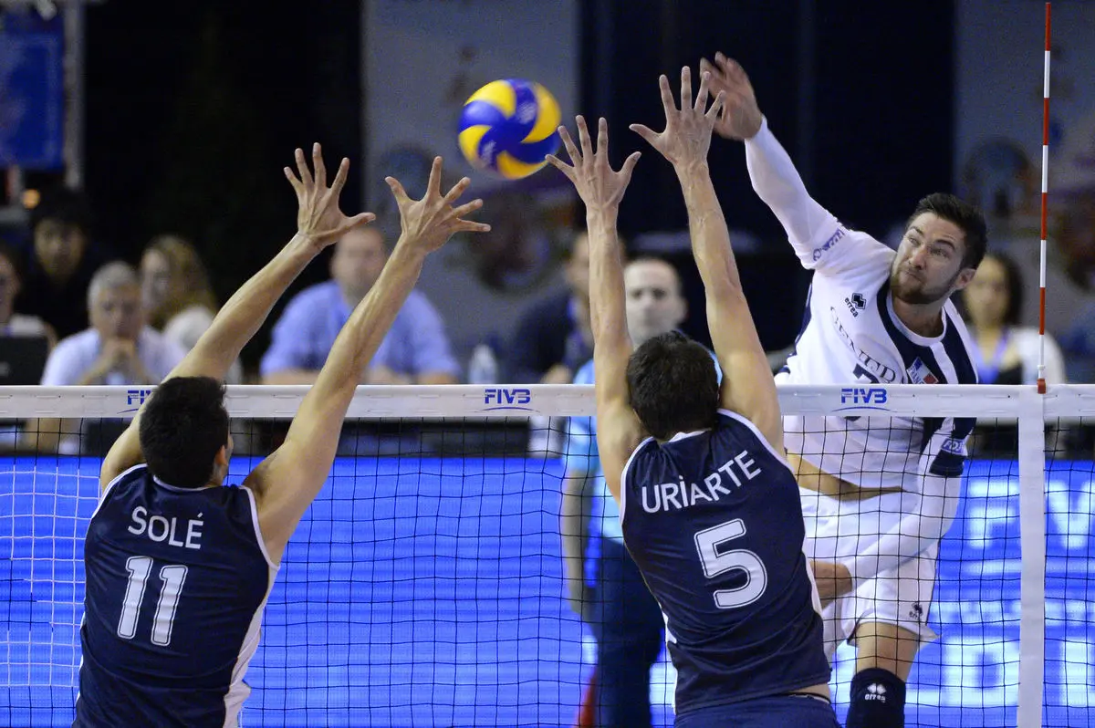 تیم ملی والیبال آرژانتین با شکست برابر فرانسه از صعود به مرحله نهایی لیگ جهانی بازماند