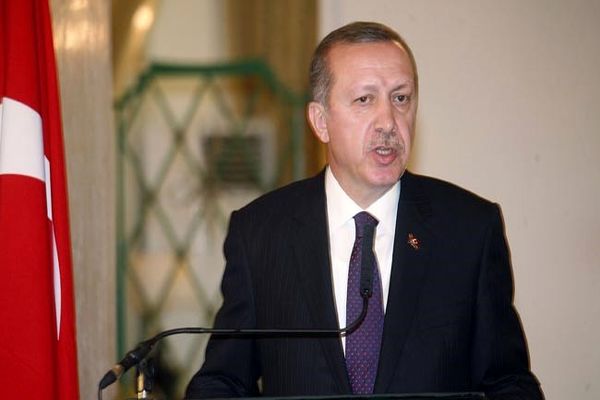 احزاب مخالف دولت ترکیه خواهان استعفای نخست‌وزیر از سمتش شدند