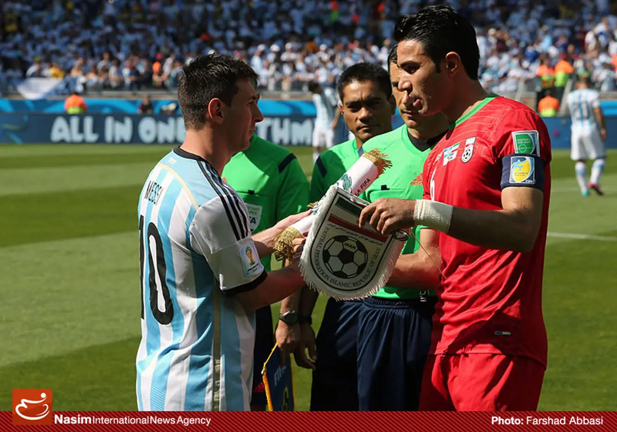 جواد نکونام -۲ : صحبت‌های ابتدای بازی با مسی درباره تابلوفرش هدیه بود