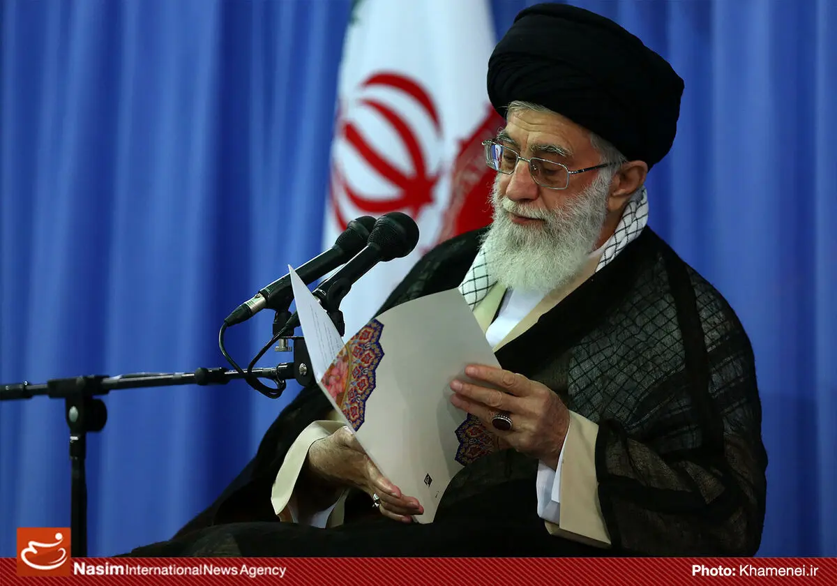 گزارش تصویری:: دیدار جمعی از اساتید دانشگاه‌های کشور با رهبر معظم انقلاب