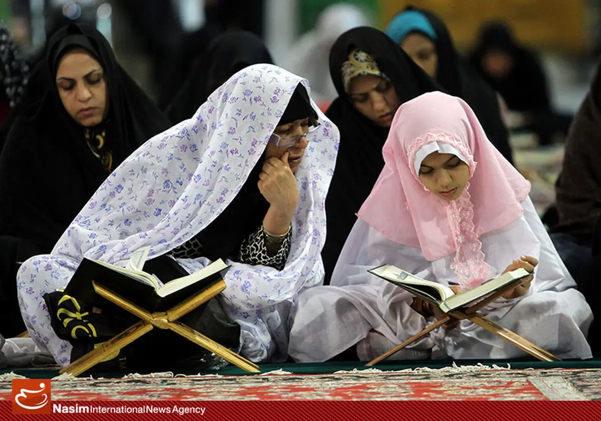 گزارش تصویری:: جزء‌خوانی قرآن کریم در حرم رضوی