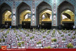 گزارش تصویری:: ضیافت افطار ماه مبارک رمضان در حرم رضوی