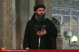 استانداری نینوا: فرد ظاهرشده در ویدئوی نماز جمعه داعش، ابوبکر البغدادی نیست