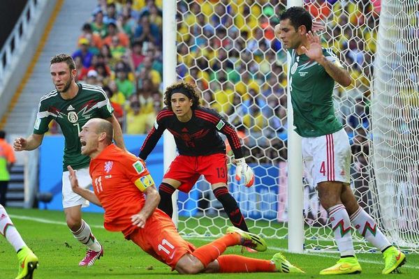 کاپیتان تیم ملی مکزیک: حرکت روبن جوانمردانه نبود