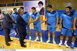 رئیس کمیته ملی المپیک از اردوی تیم ملی هندبال بازدید کرد