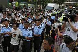 نیروهای پلیس هنگ‌کنگ، ۵۱۱ تظاهرکننده را بازداشت کردند