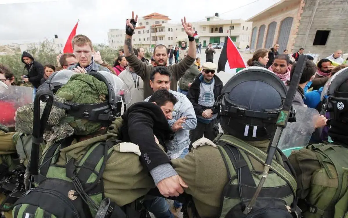 ۴۲ فلسطینی ساکن قدس شرقی شب گذشته بازداشت شدند