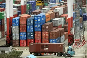 البوابه بیزینس: حجم تجارت ایران و آمریکا در سال ۲۰۱۴، کاهش ۵۷ درصدی داشت