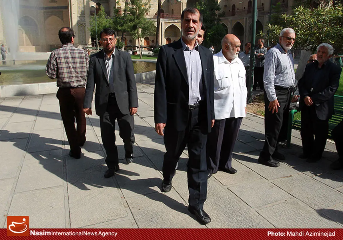 باهنر: آیت‌الله محمدی گیلانی دین را بر فرزندانش ترجیح داد