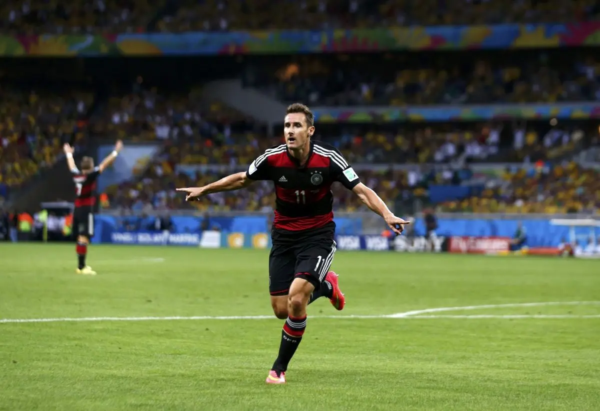 میروسلاو کلوزه: رونالدو کامل‌ترین بازیکن تاریخ است