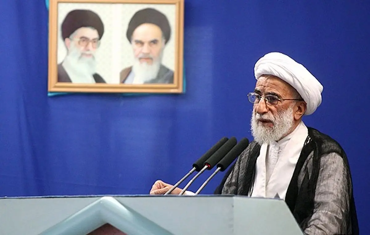 آیت‌الله جنتی: برخی تلاش میکنند محاکمه یکی ازسران فتنه که پرونده بزرگی دارد را مدام عقب بیاندازند