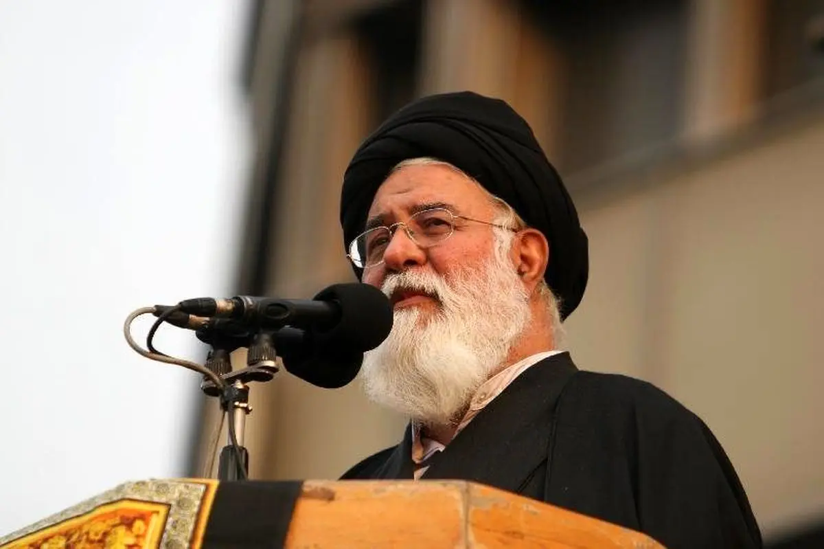 امام جمعه مشهد: باید سیاست دولت در مسئله حجاب مشخص و قانون عفاف و حجاب اجرایی شود