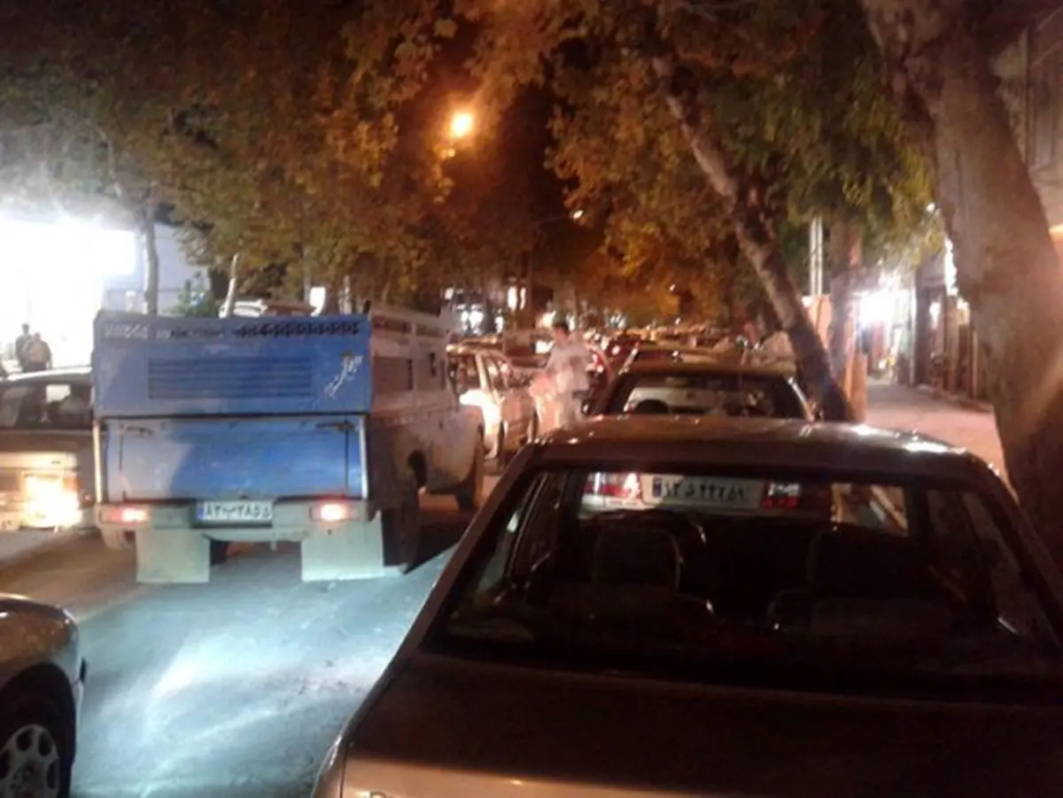 پلیس از حداکثر ظرفیت معابر برای پارک خودروها در شب‌های قدر استفاده می‌کند