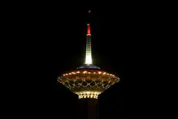 مدیرعامل برج میلاد: افطاری ۳۰۰ هزار تومانی در برج میلاد نداریم