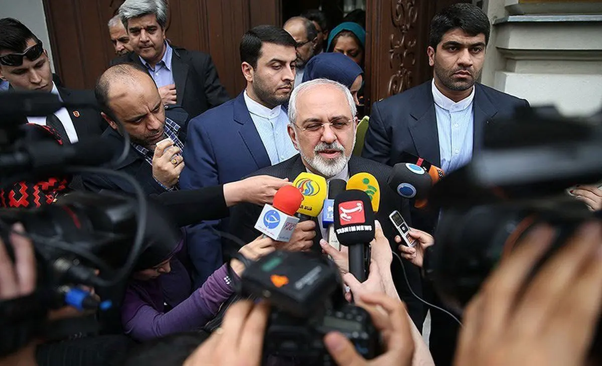 ظریف: تلاش می‌کنیم به چارچوب‌های غیرمنطقی پایان دهیم