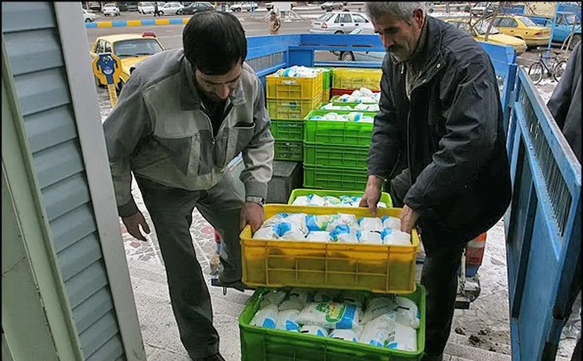 سرانه مصرف شیر در سبد خانوار نزولی شد