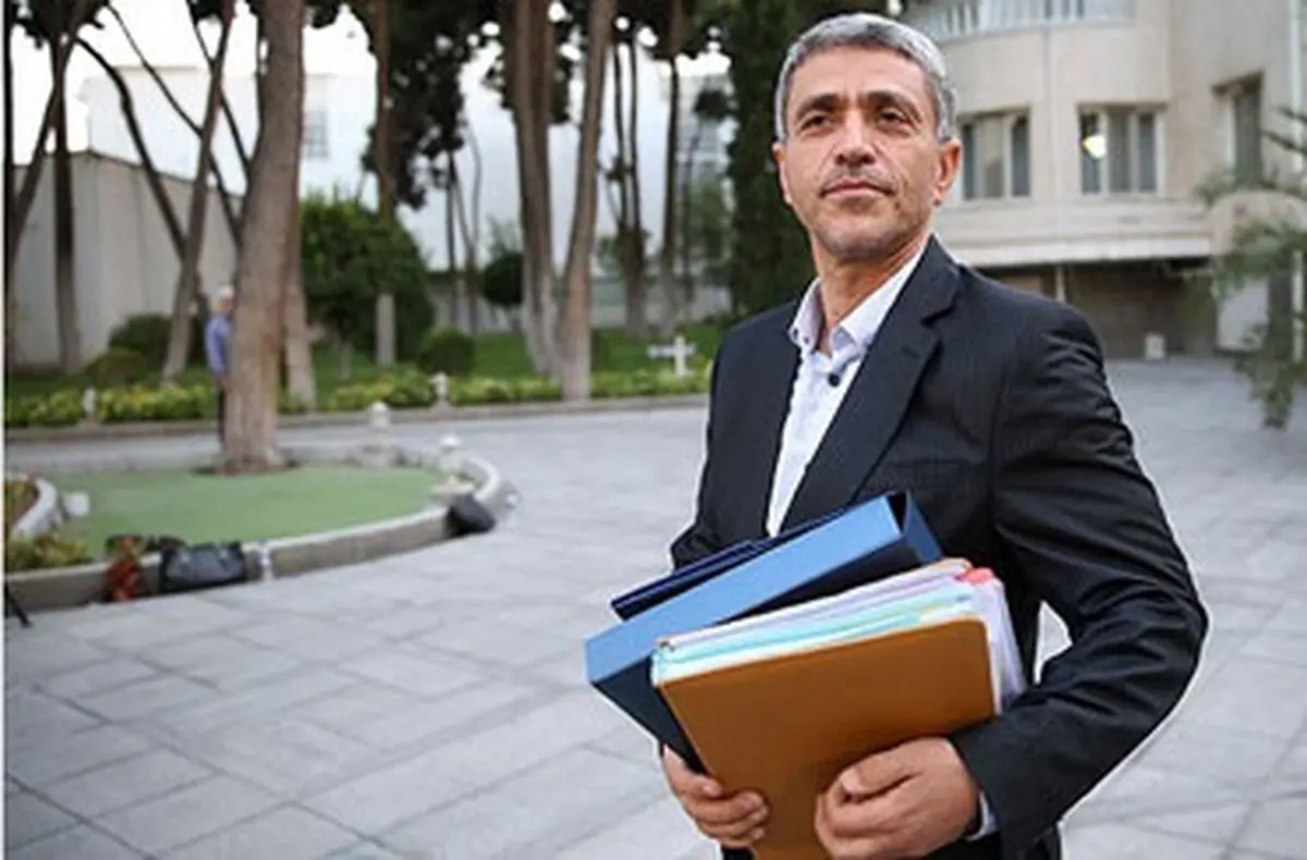 وزیر اقتصاد: بسته جامع خروج از رکود به مجلس ارائه می‌شود