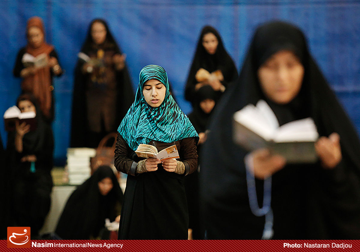 گزارش تصویری:: مراسم احیاء شب نوزدهم ماه رمضان در مصلی تهران