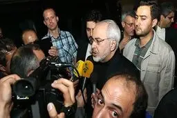 ظریف: احتمال رسیدن به راه‌حل با همه جزئیاتش در دو سه روز آینده بعید است