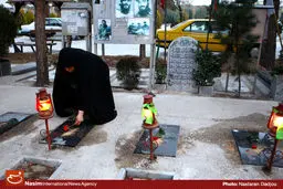 جانبازان در مراسم شب‌های قدر گلزار شهدا سخنرانی می‌کنند