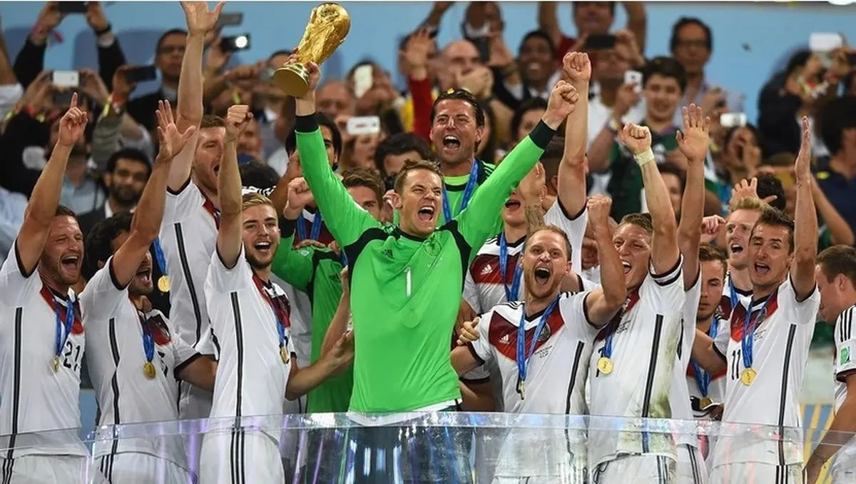 فیلم:: تیم ملی آلمان جام بیستم را بالای سر برد