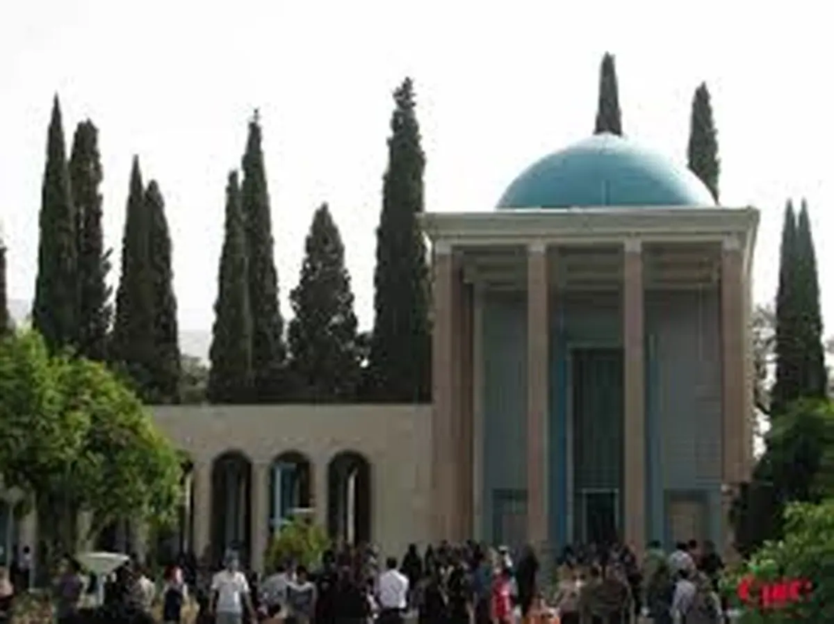 استاندار فارس: وضعیت اطراف آرامگاه سعدی شایسته شیراز نیست