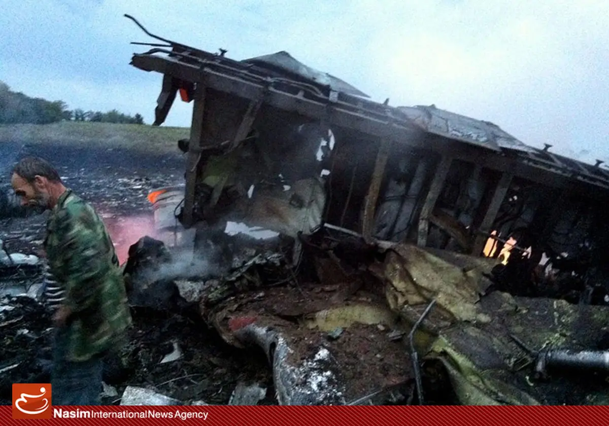 اوکراین: روس‌گرایان مدارک سقوط هواپیمای مالزی را از بین می‌‌برند