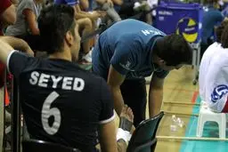 پزشک تیم ملی والیبال: وضعیت موسوی در لحظات قبل از آغاز بازی مشخص می‌شود