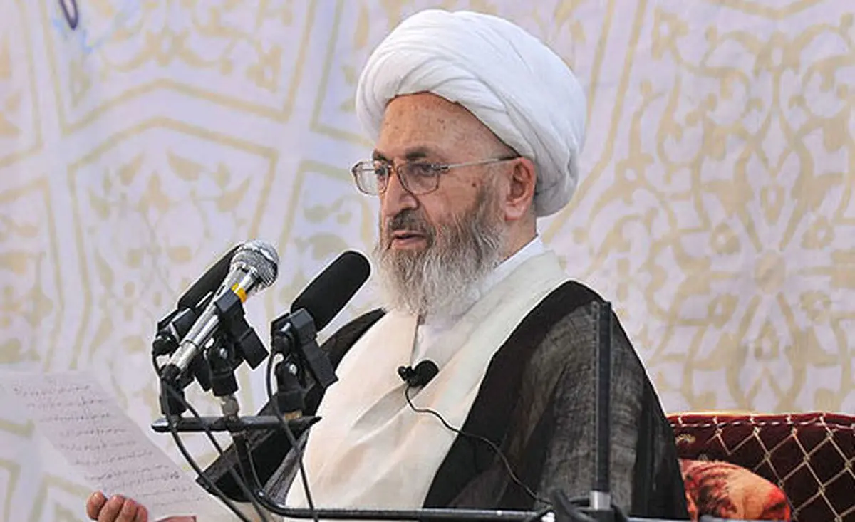 آیت‌الله سبحانی: نیروی انتظامی در برخورد با روزه خواران جدی باشد 
