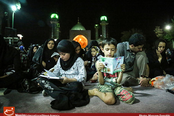 گزارش تصویری:: مراسم احیاء شب بیست و سوم ماه مبارک رمضان در تهران