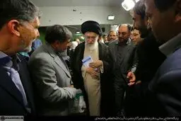 از ایراد جدی رهبر انقلاب به وزیر ارشاد تا غوغای شعر جوان‌ها