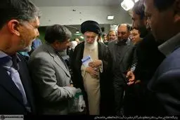 از ایراد جدی رهبر انقلاب به وزیر ارشاد تا غوغای شعر جوان‌ها