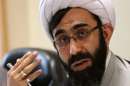 شرفخانی: دشمن با برنامه‌های ماهواره‌ای به دنبال تضعیف ایمان است