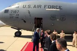 وزیر خارجه ‌آمریکا برای گفتگو درباره آتش‌بس وارد تل‌آویو شد