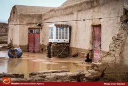 طغیان رودخانه در 