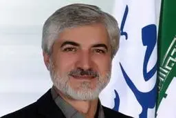 عضو هیئت رییسه کمیسیون کشاورزی: صادرات فله‌ای زعفران تلاش کشاورزان را بر باد می‌دهد