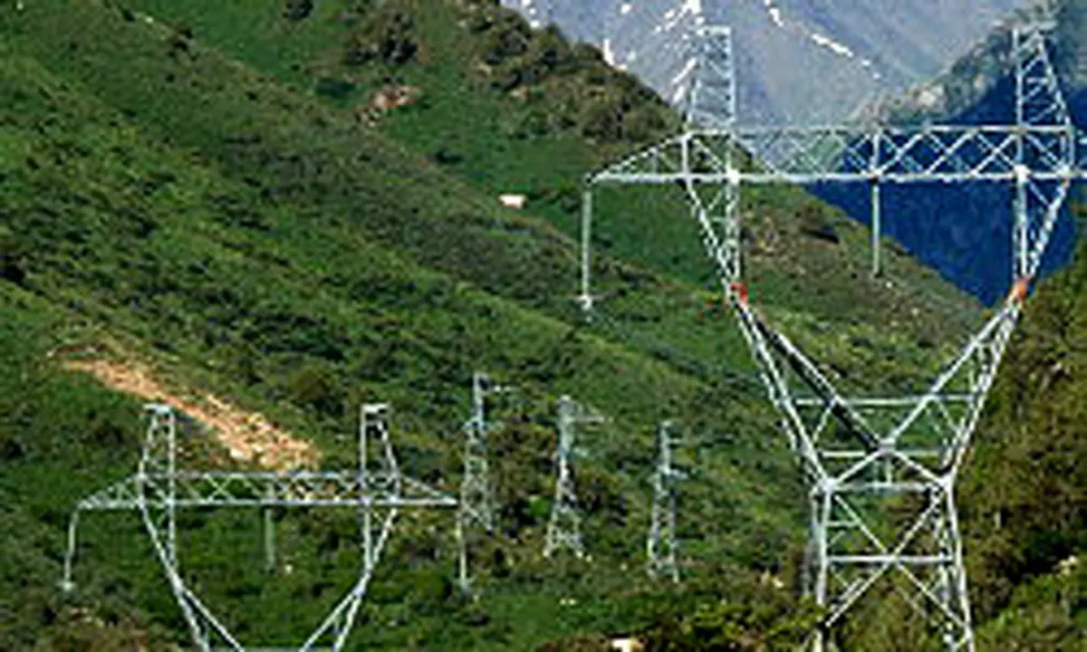 مجری طرح برقرسانی روستایی: ایران روستاهای سریلانکا را برقدارمی‌کند