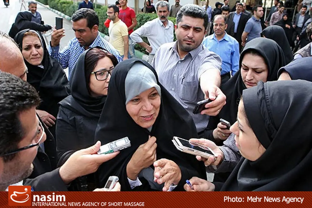 فائزه هاشمی در حاشیه دادگاه مهدی هاشمی: با غیرعلنی شدن دادگاه، من و یاسر را راه ندادند