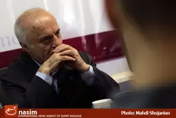 داریوش مصطفوی، صبح امروز در دادگاه انقلاب حاضر شد