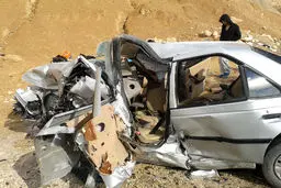 برخورد دو دستگاه سواری پژو ۲۰۶ و ۴۰۵ پنج کشته و سه مصدوم برجای گذاشت