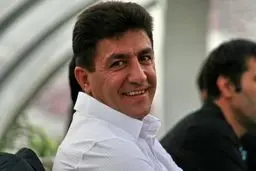 امیر قلعه‌نویی: قول می‌دهم ملی‌پوشان استقلال کمتر از سال قبل پول گرفته‌اند